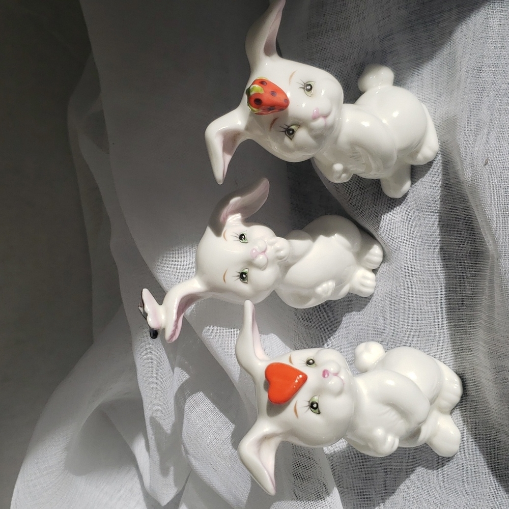 Porcelain Bunny Rabbit Mini Figurines 3" Set of 3